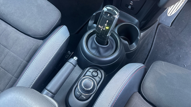 MINI Hatchback 2.0 John Cooper Works 3dr Auto Petrol Hatchback